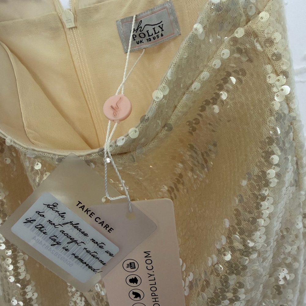 Oh Polly Sparkling Cream Mini Skirt - Picture 3 of 3